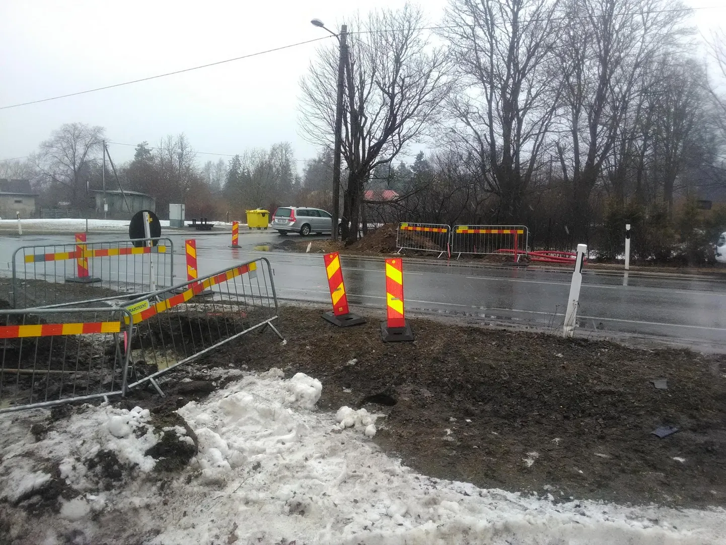 Eha tänava ja Paide maantee ristmik Tapa linnas.