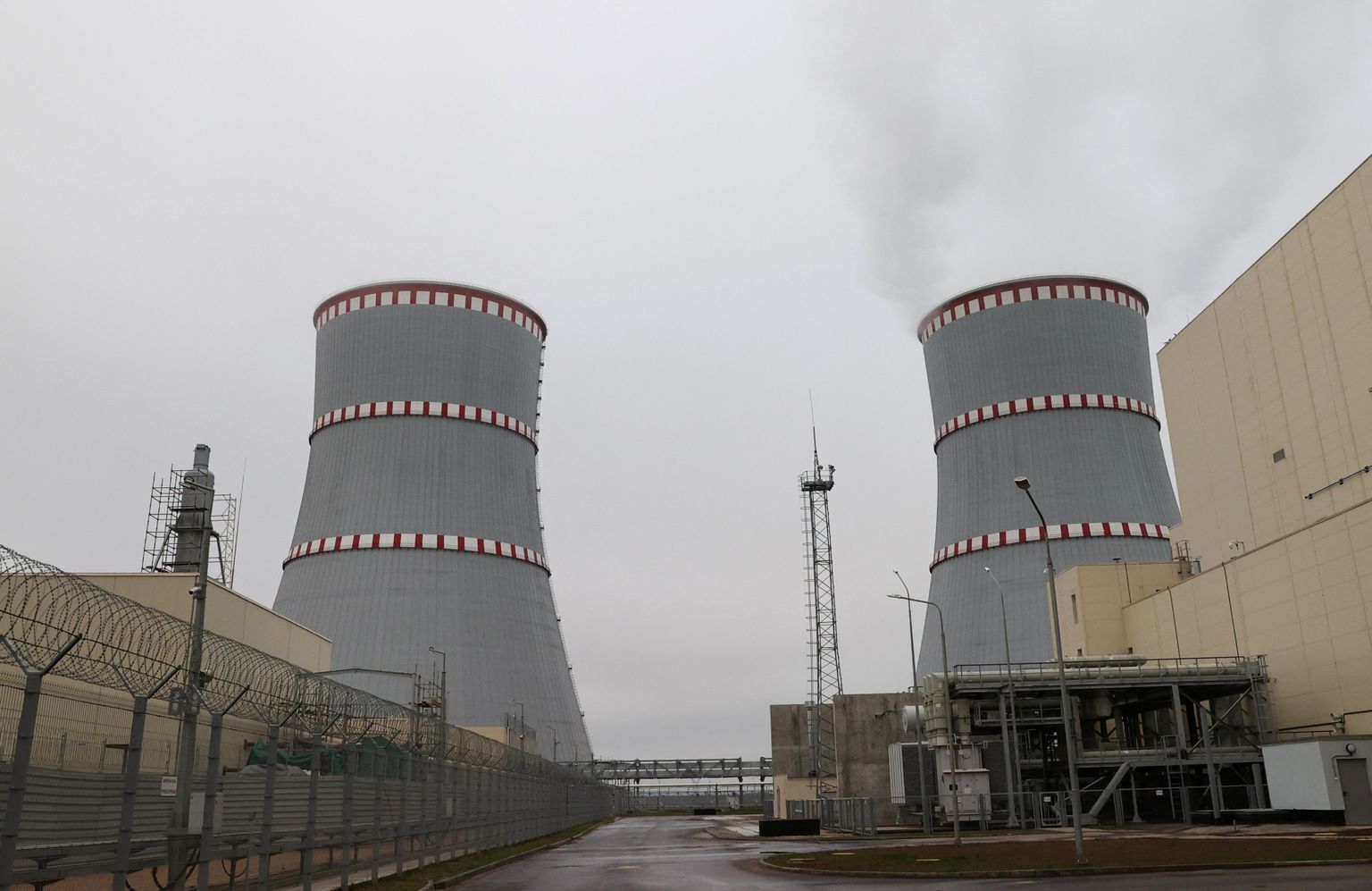 Baltkrievijā netālu no Lietuvas robežas uzceltajā Astravjecas atomelektrostacija.