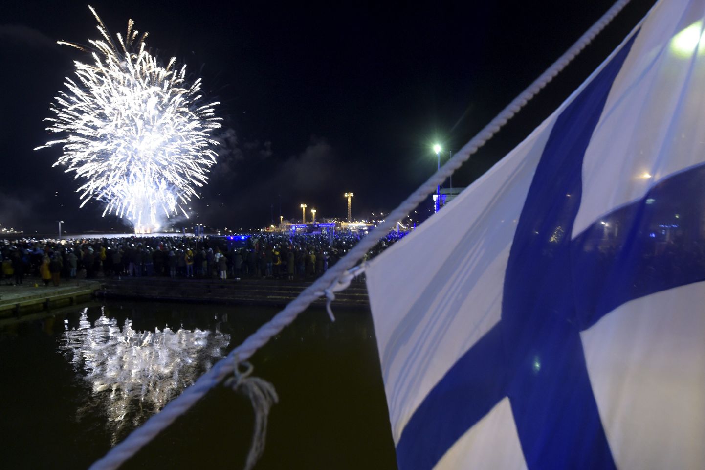 Ilutulestik Soome iseseisvuspäeval.