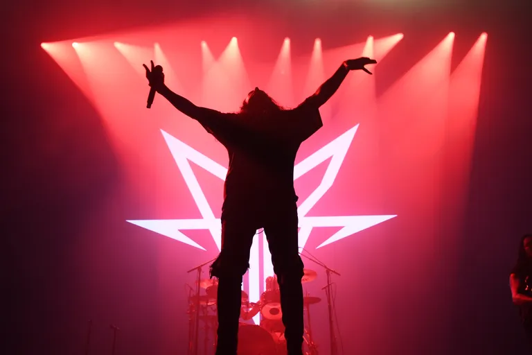 Ronnie Radke.