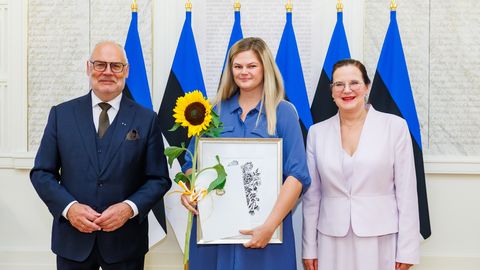Panus laste digiturvalisusse tõi presidendilt auhinna