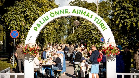 UHKE KINGITUS ⟩ Tänav ristitakse 100aastane juubilari nimega