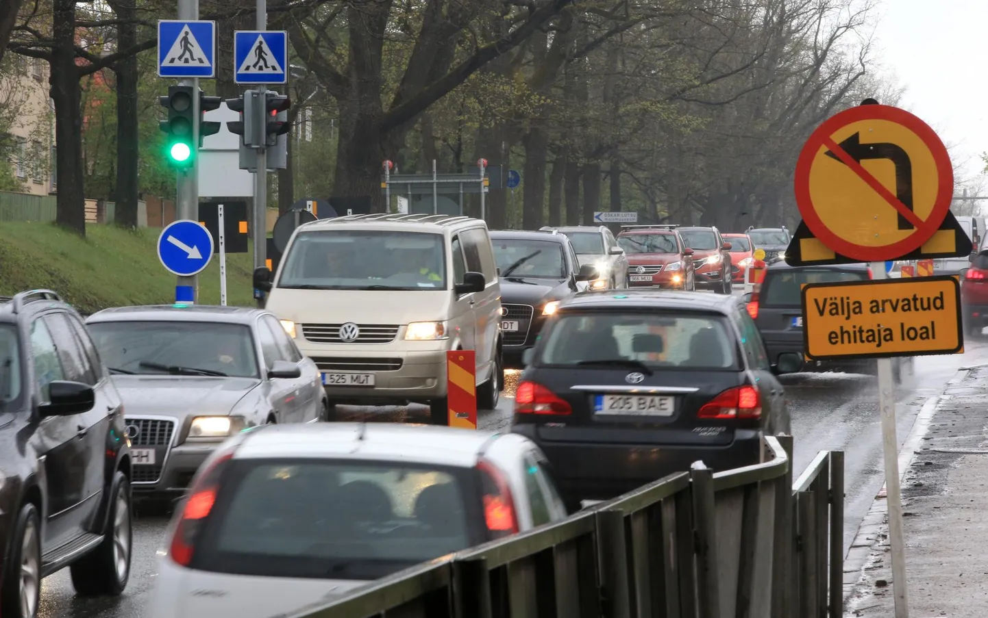 Riia tänava raudteeviadukti ümberehitamine põhjustas mõne aasta eest liiklusummikuid.