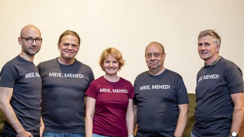 Mehed tulevad oma urust välja, et rääkida sellest, millest saunas ei räägita