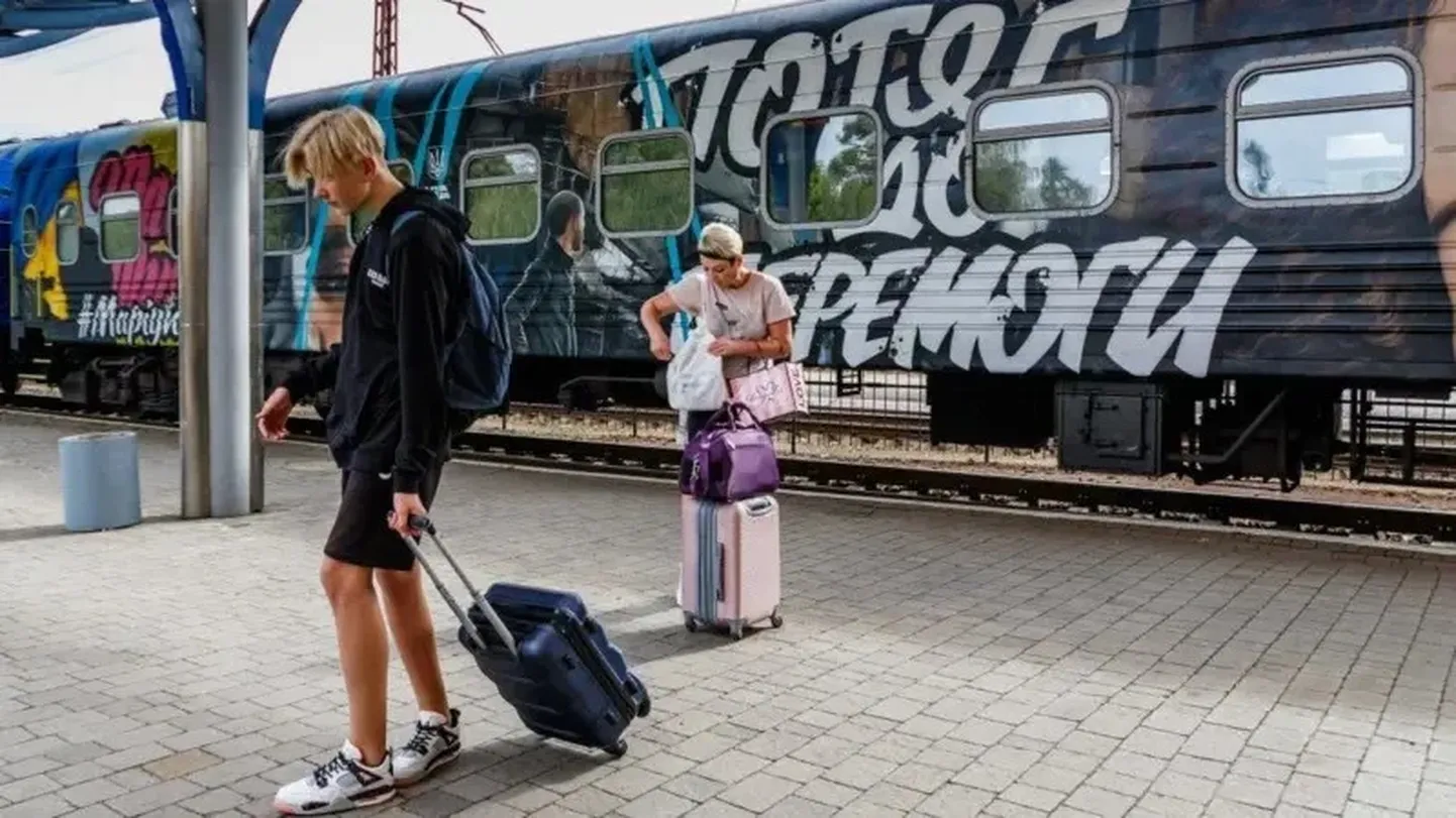 «Поезд к победе» на железнодорожной станции Ужгорода.