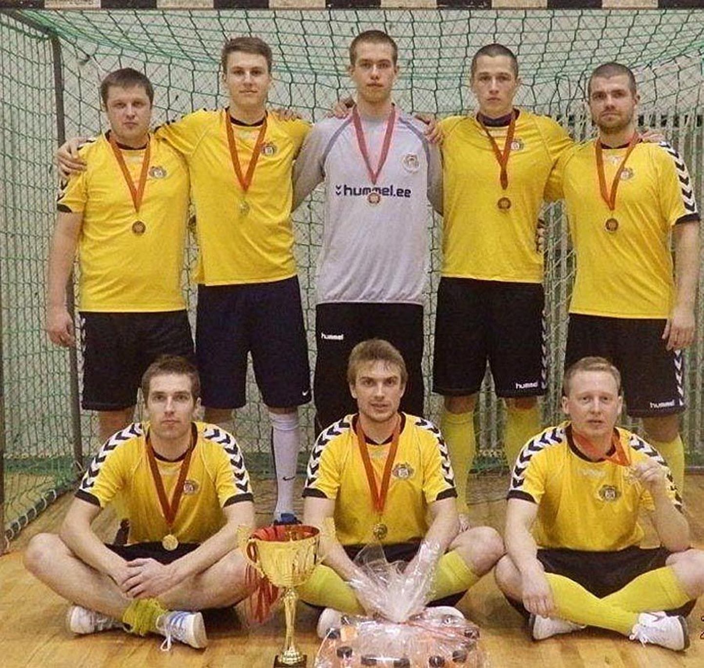 Tänavuse «Bestra Cupi» saalijalgpalliturniiri võitis Tuleviku esimene meeskond.