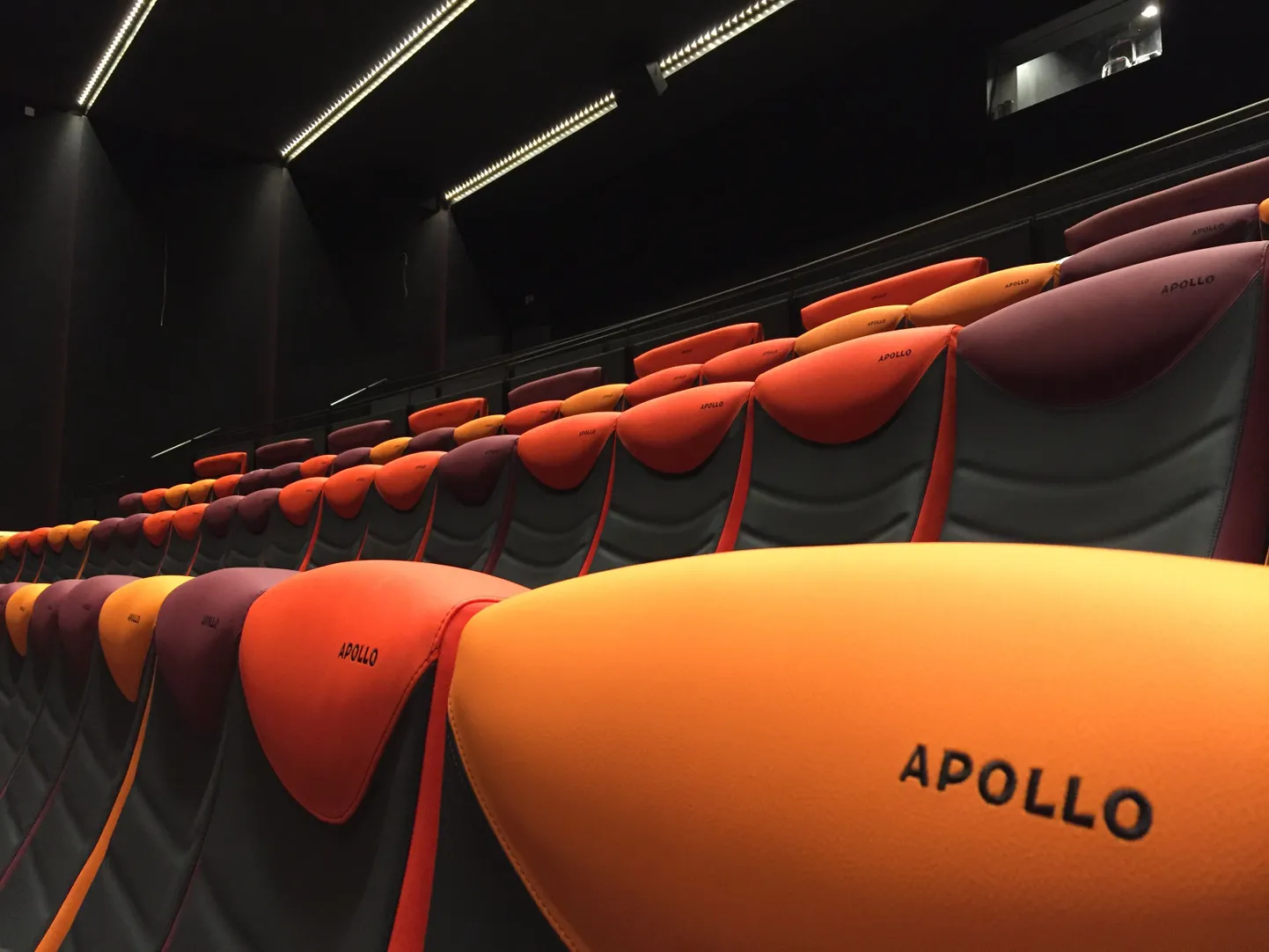 Зал кинотеатра Apollo. Фото иллюстративное.