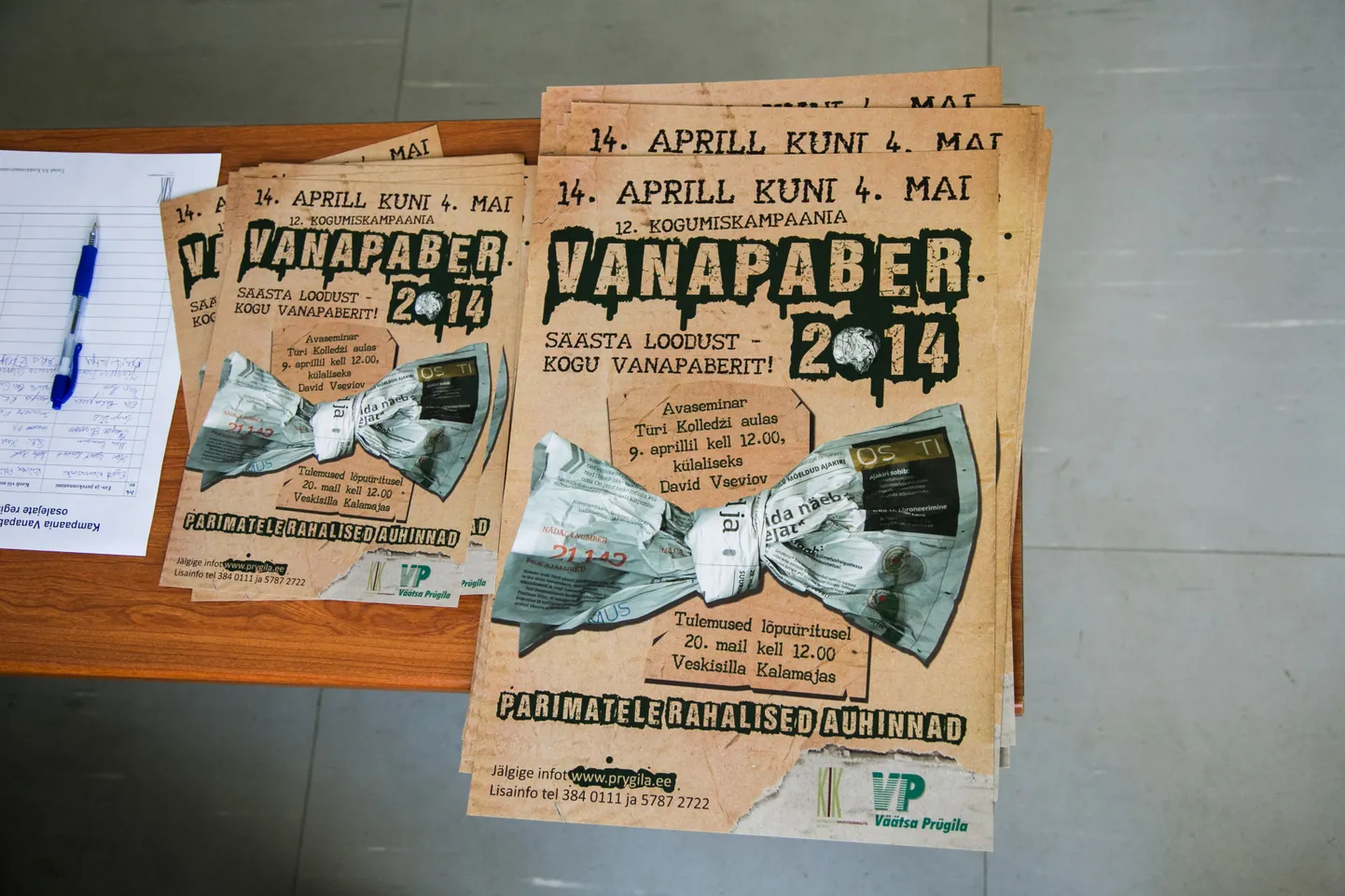 Kogumiskampaania Vanapaber 2014 Türi kolledzi aulas.
DMITRI KOTJUH, JÄRVA TEATAJA/SCANPIX