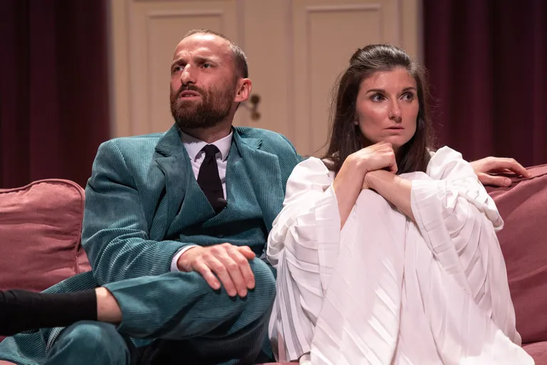 Henrik Ibsen «Nukumaja» Endla teatris: Märt Avandi ja Liis Karpov