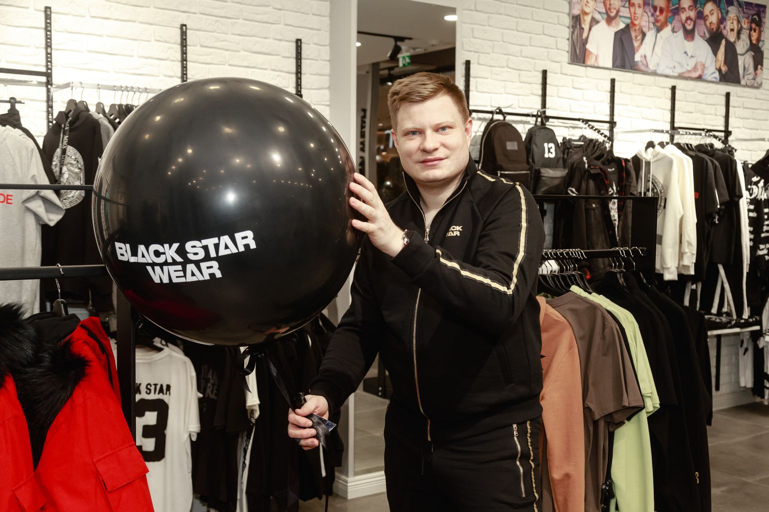 Эдгар Гергель в магазине Black Star Wear