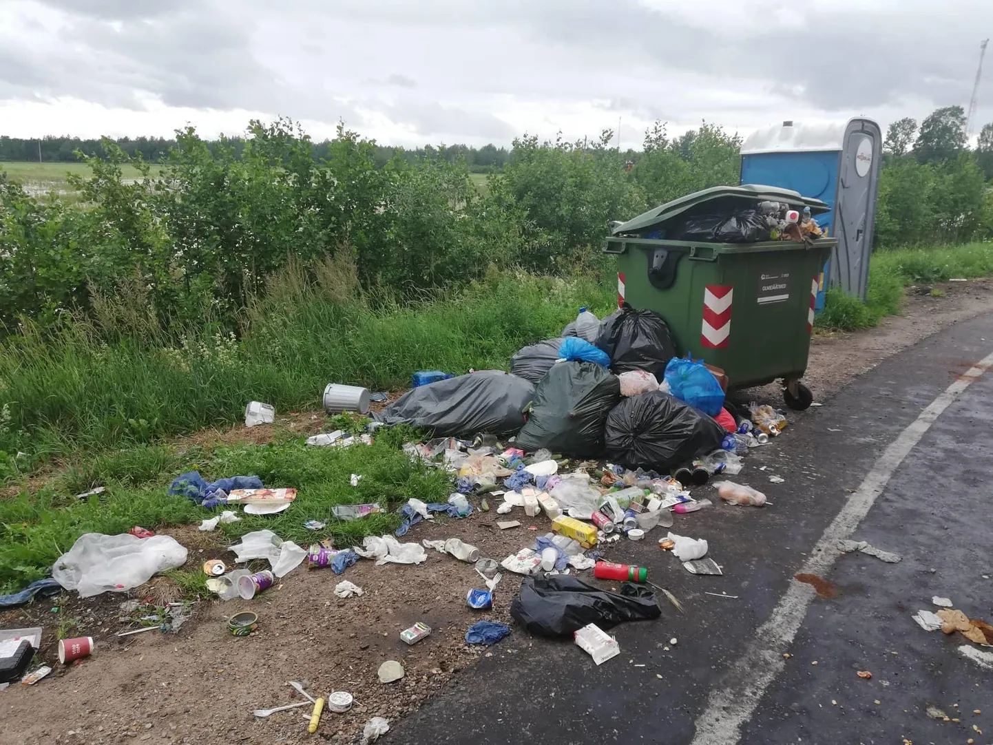 Lemme parkla ujub taas prügis.