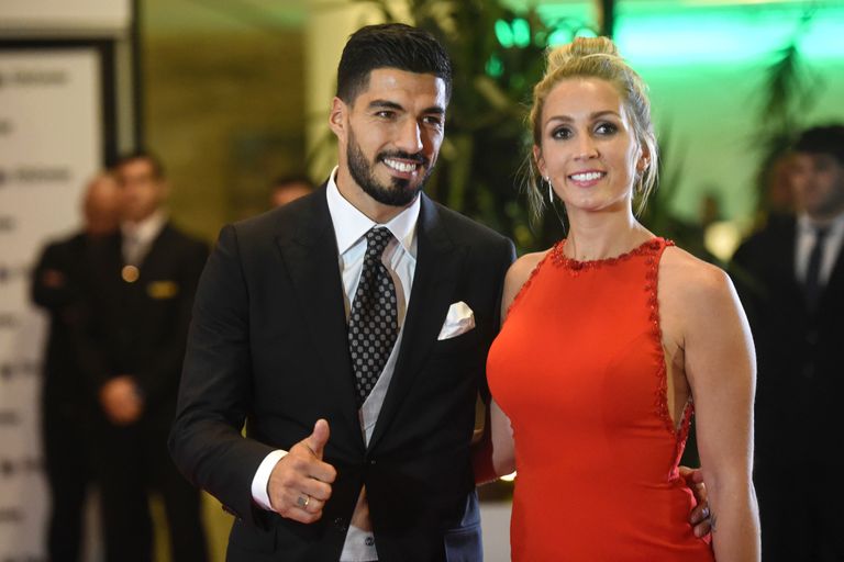 Luis Suarez ja ta naine Sofia Balbi