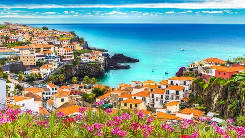 UNISTUSTE SIHTKOHT ⟩ Madeira saar, mida peetakse Euroopa Hawaiiks