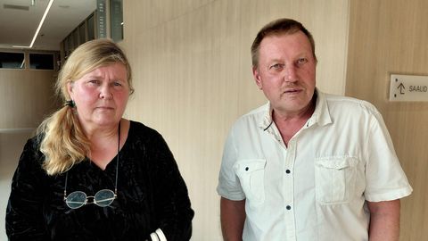 FOTOD ⟩ Anita ja Teet Kuusemaa taas netikommentaatori vastu kohtus: iga inimene teeb vigu, aga siis võiks lihtsalt vabandada ja sellest oleks piisanud