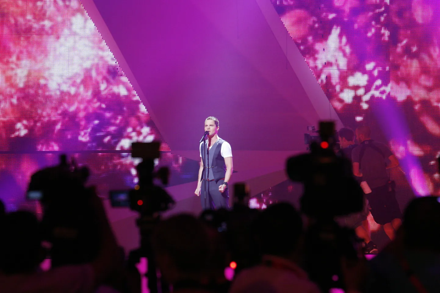 Ott Leplandi esinemine Eurovisiooni teise poolfinaali kolmandas proovis.