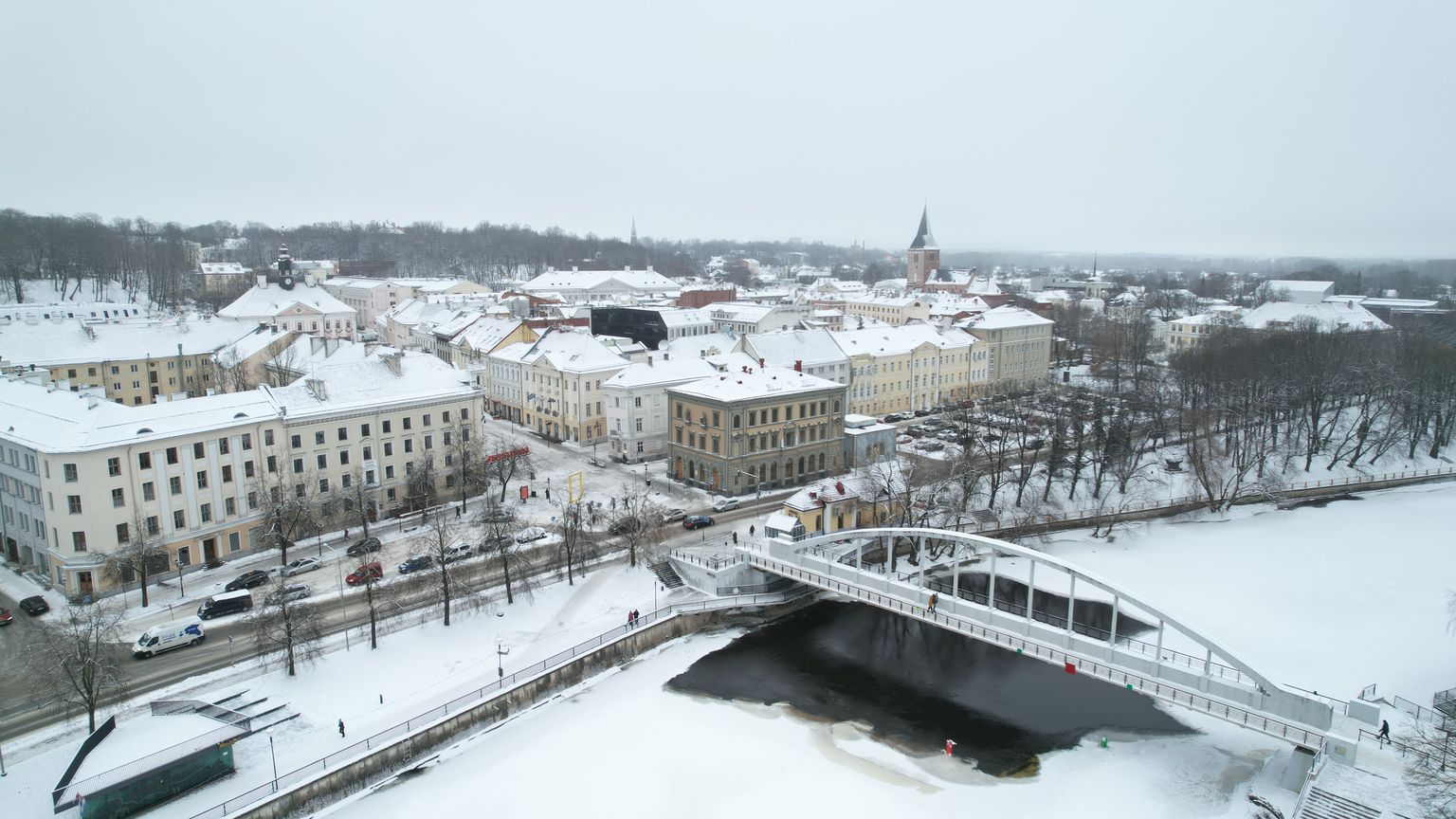 Talvine vaated Tartu linnale.