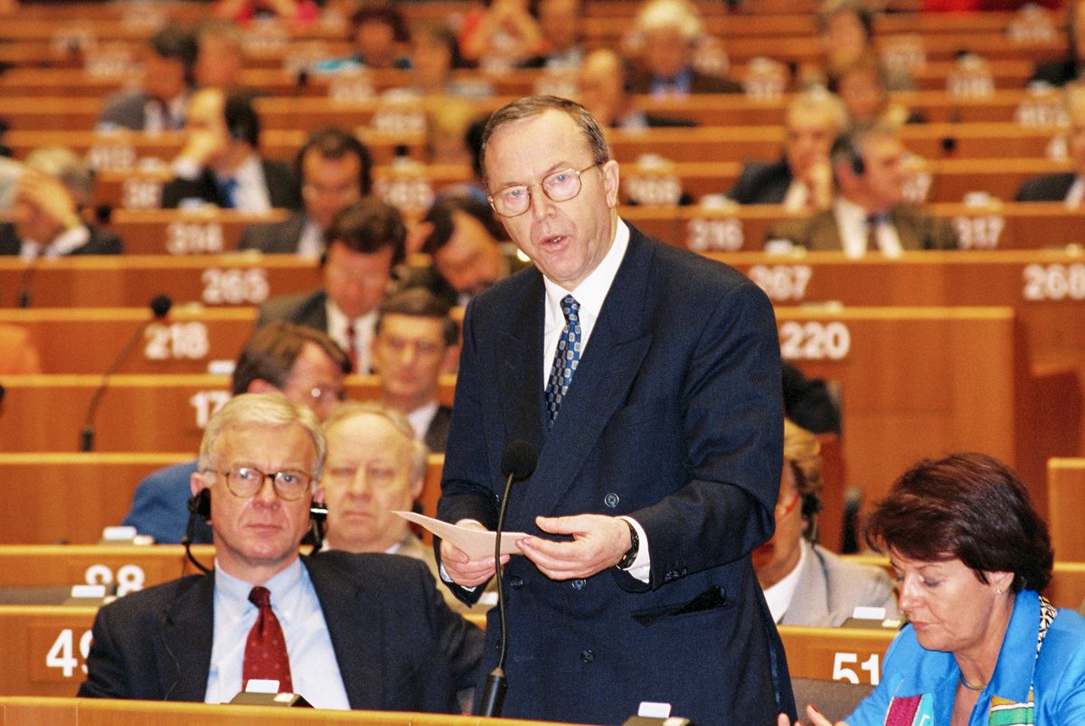 Бельгиец Вильфрид Мартен, лидер Консервативной фракции в Европарламенте в 1998 году.