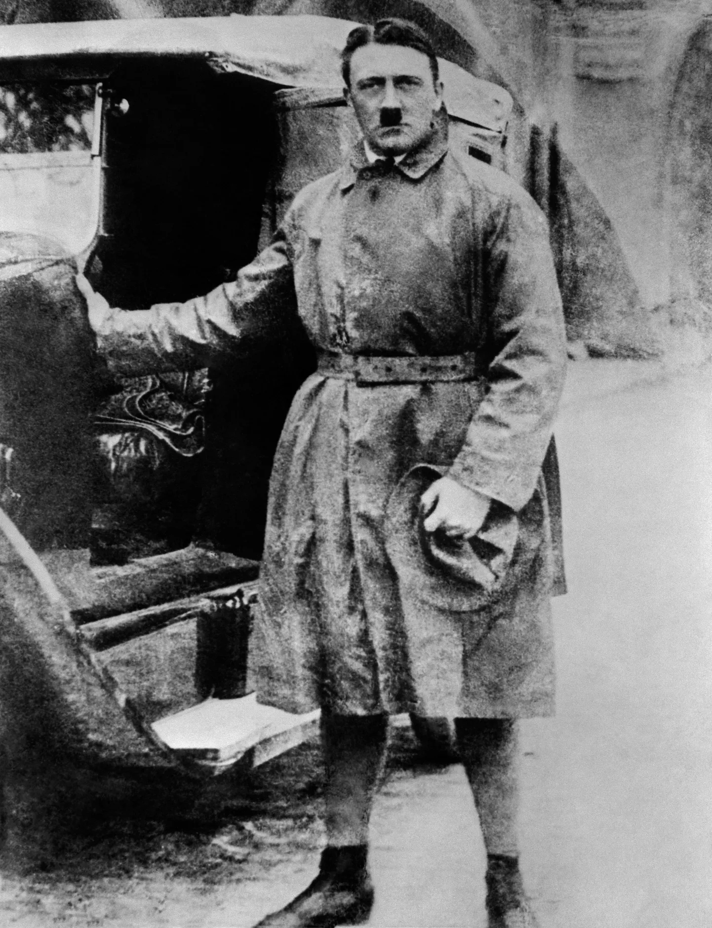 Adolf Hitler 1924. aastal pärast vanglast vabanemist