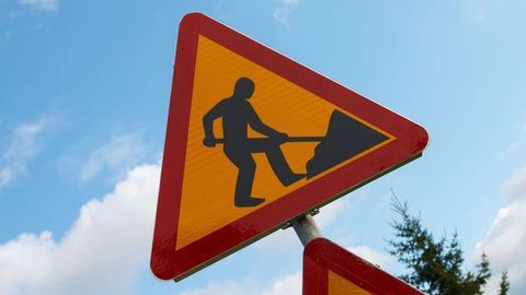Uuest nädalast algab Raatuse ja Pika tänava ristmiku ümberehitus