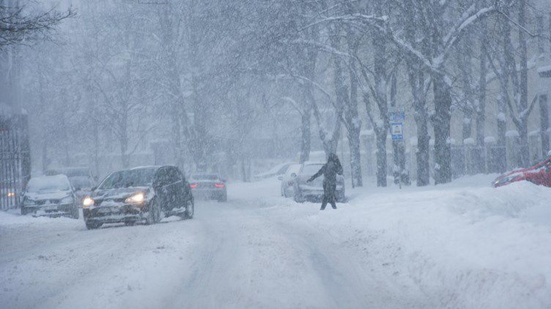 Погода резко. Harsh weather.