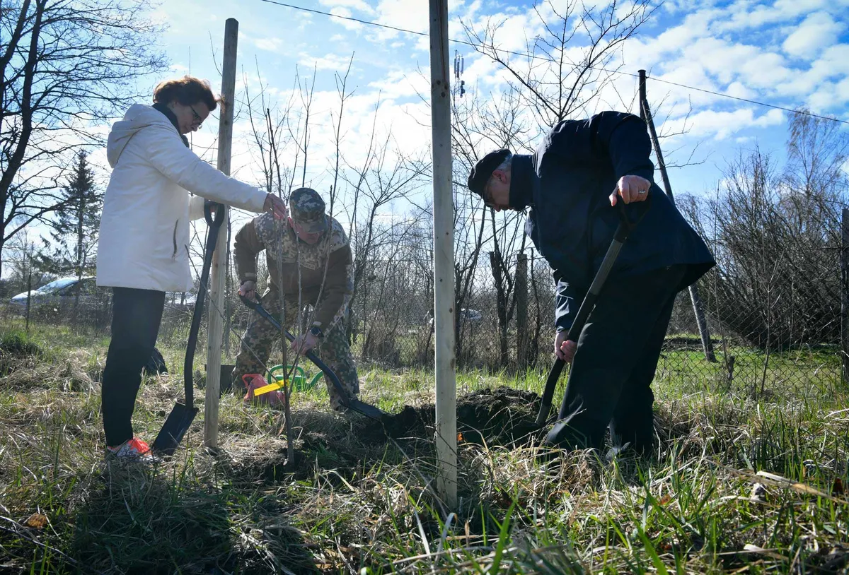 "Miljons sveču grupu mājai" zemesgabals Imantā