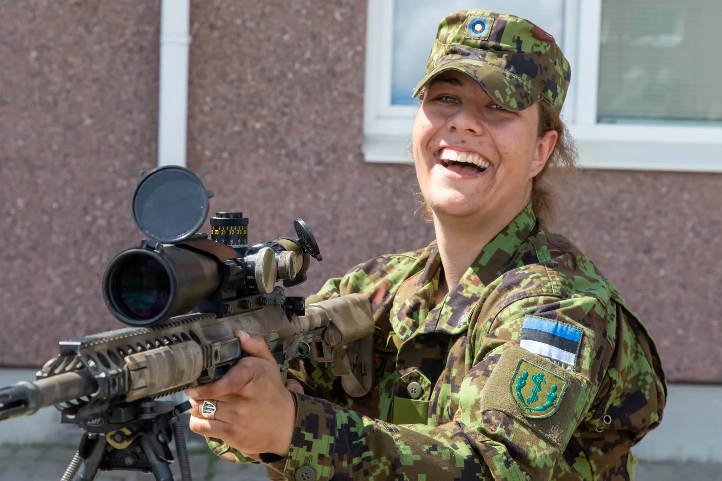 Alexandra Kõll leiab, et kui juba ajateenistusse minna, siis tasub seal ka kõvasti pingutada.
