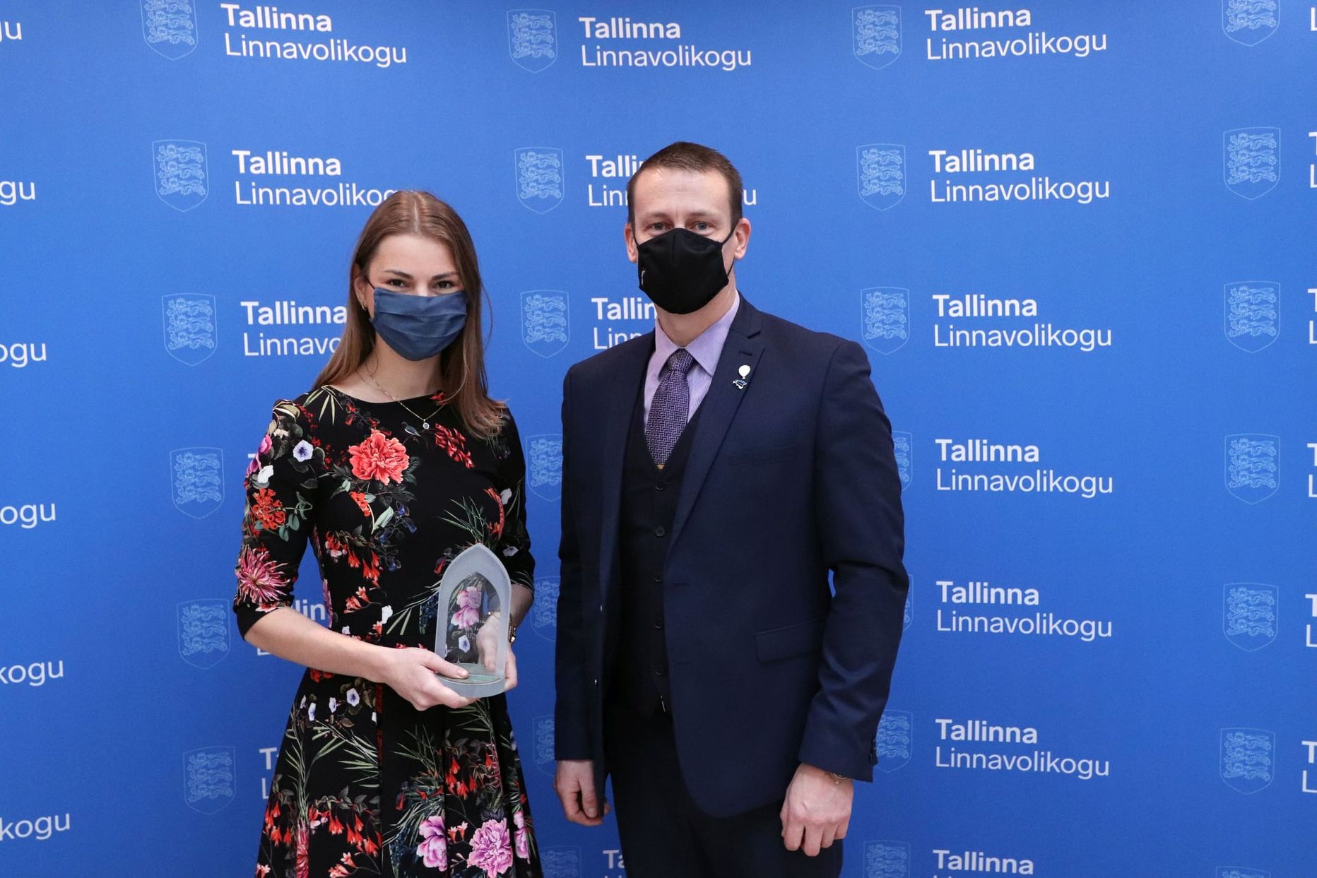 Tunnustusauhinna võtsid 26. novembril Tallinna linnavolikogu istungil vastu Maria Rahamägi ja Sven Jablonski.