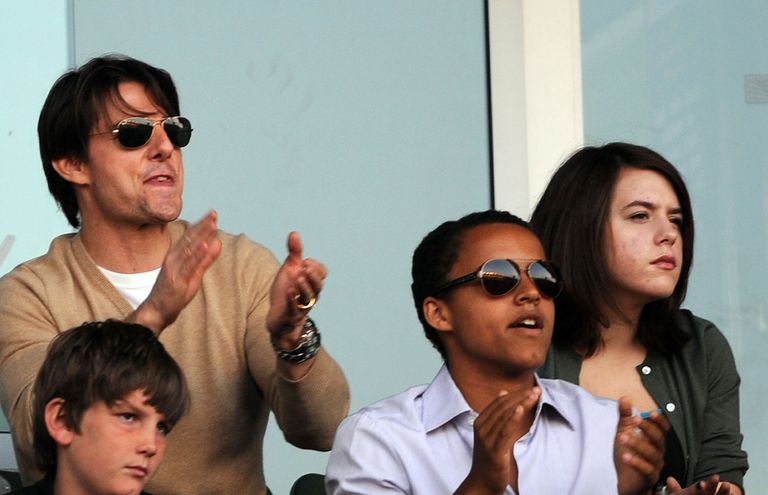 Tom Cruise ning ta lapsed Connor (keskel) ja Isabella (paremal) noorematena