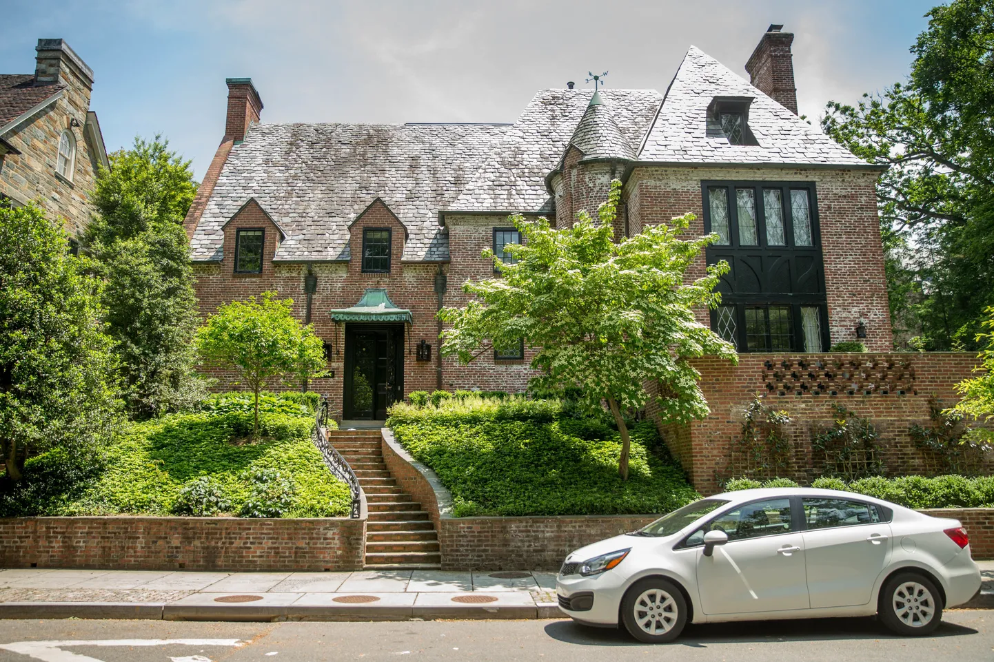 Real estate circles buzzed Wednesday, May 25, 2016, over reports that President Barack Obama and first lady Michelle Obama have decided to lease this nine-bedroom mansion in one of Washington
