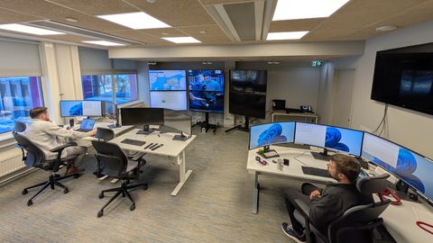 Digitaalne närvikeskus Sõpruse puiesteel: kuidas paari inimesega terve Eesti võrgul silma peal hoitakse