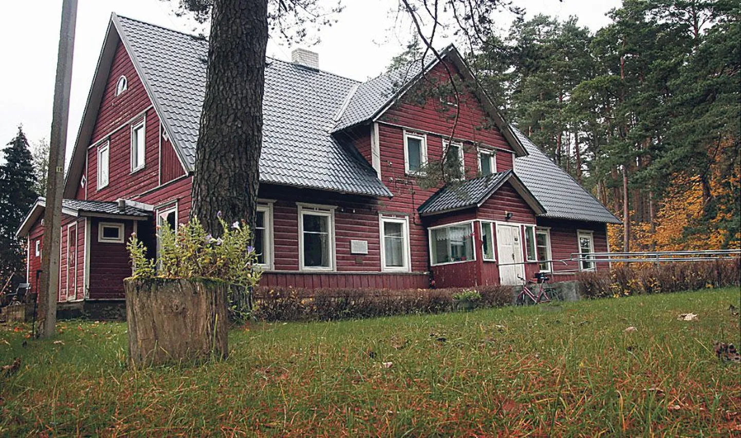 Varbla hooldekodu remontimise asemel on mõttekas ehitada mitme valla peale uus hooldekodu.