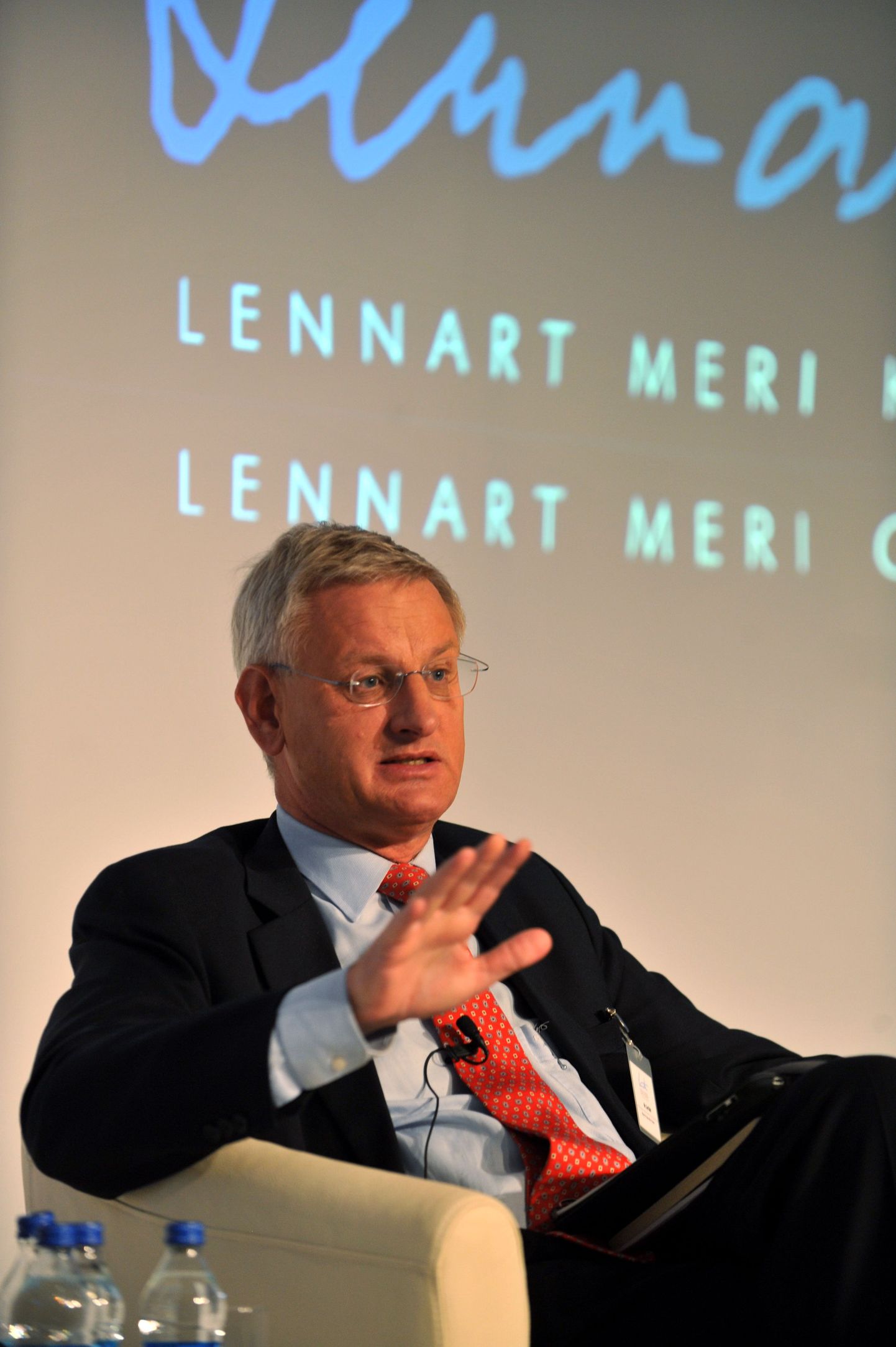 Rootsi välisminister Carl Bildt osaleb Lennart Meri konverentsil selgi aastal.