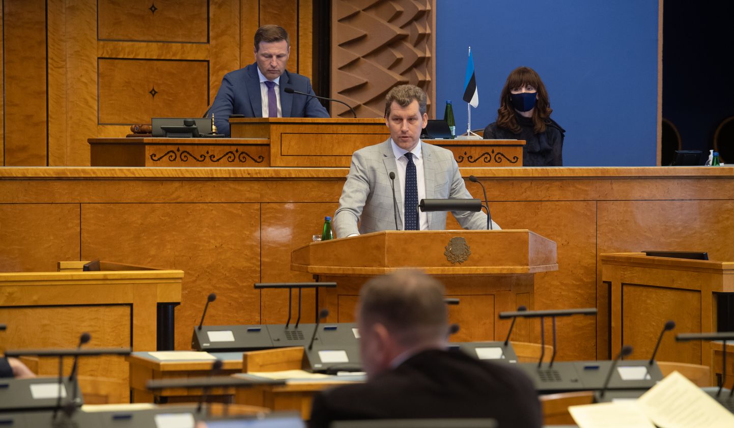 Riigikogu arutas teisipäeval Isamaa fraktsiooni algatatud arutelu Eesti energiajulgeoleku üle. Pildil Andres Metsoja.