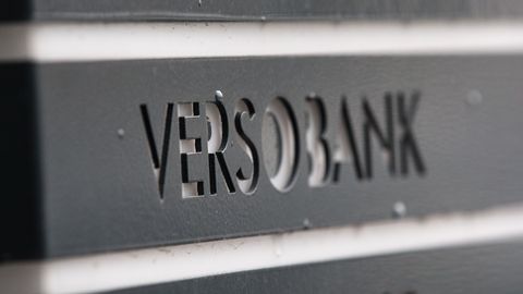 Клиенты подозреваемого в отмывании денег банка Versobank столкнутся с определенными трудностями