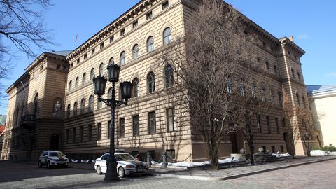 V Latviji protest proti omejitvi pravice do splava