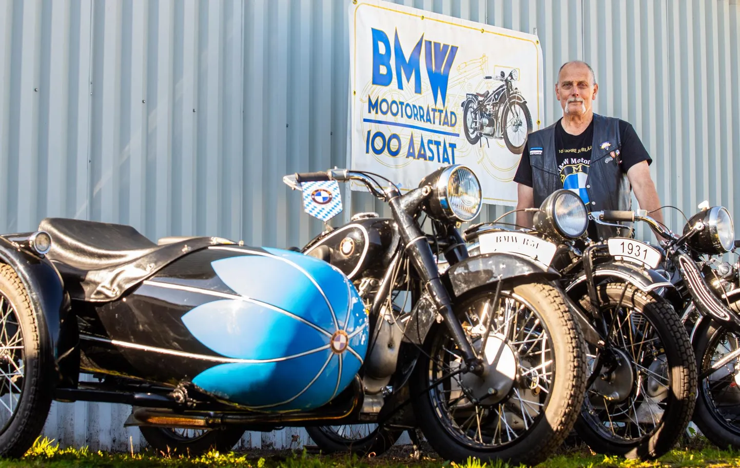 Aivar Tiigi BMW kollektsioon algas just esiplaanil olevast BMW R51st, millele ta lisas ka külgkorvi.