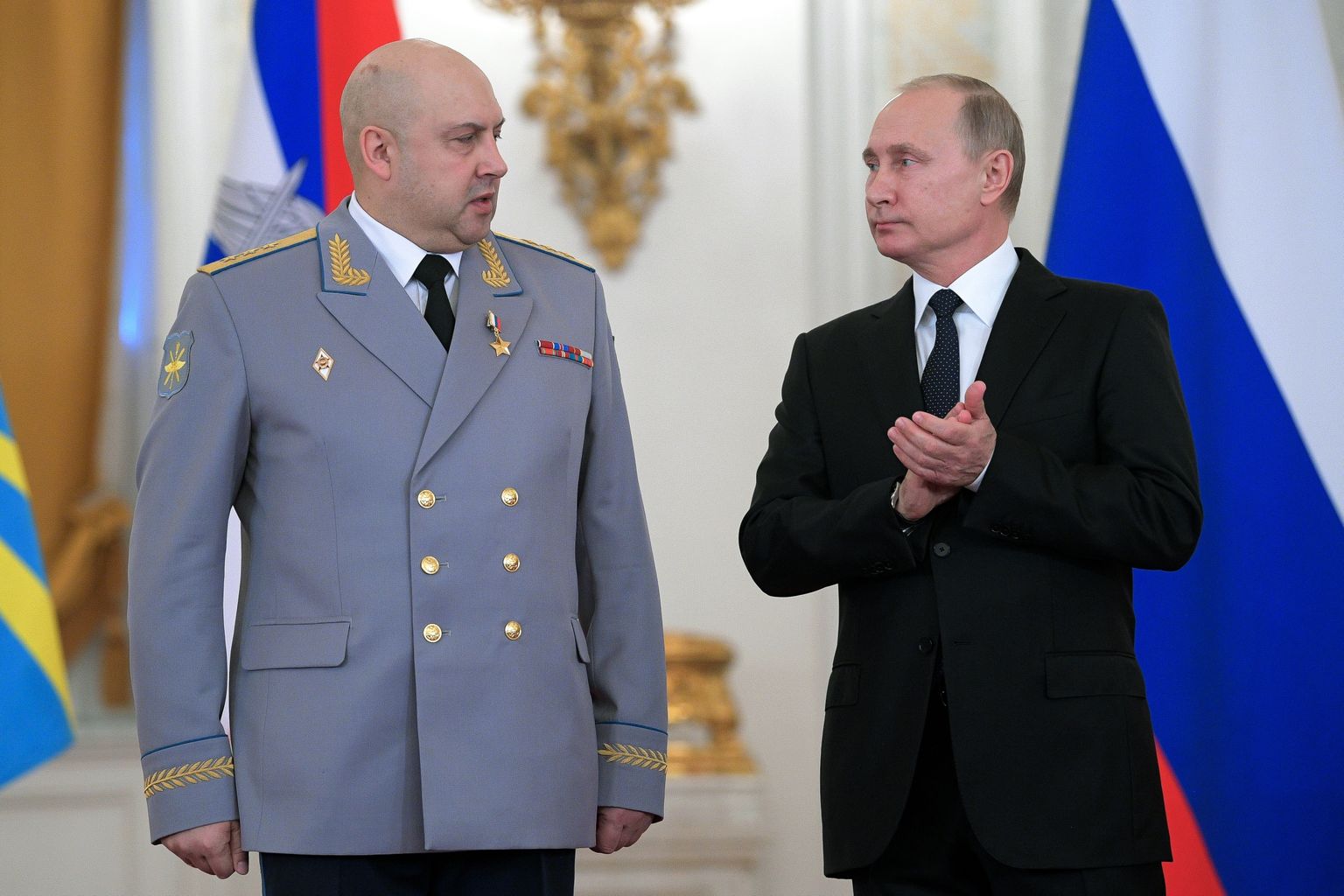Sergei Surovikin ja Vladimir Putin.