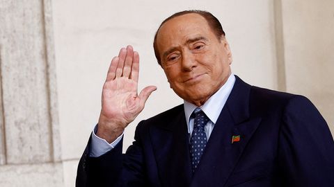 VÄÄRT 500 MILJONIT EUROT ⟩ Berlusconi pärijad müüvad maha kurikuulsate bunga-bunga pidude villa Sardiinias