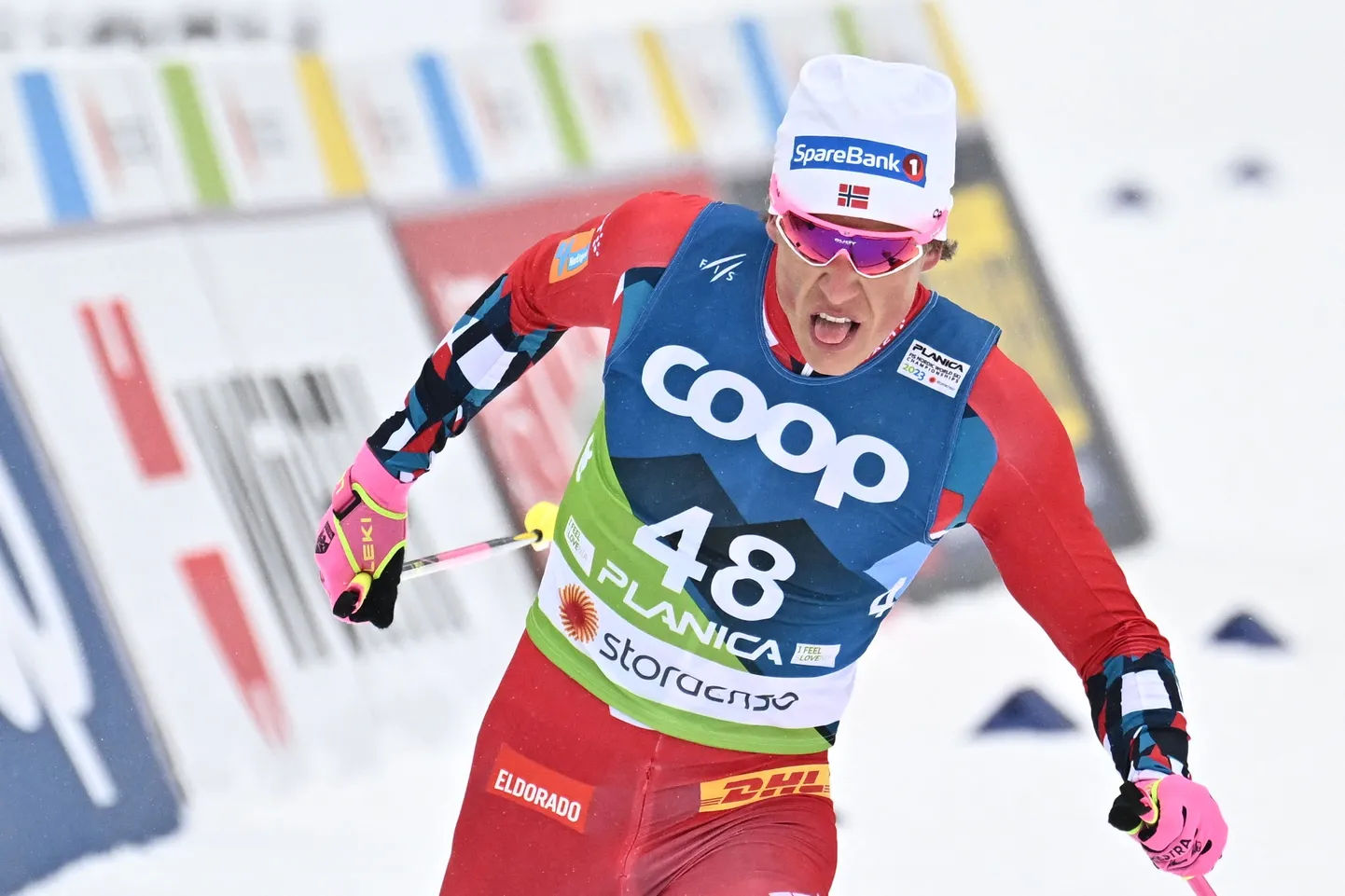 Johannes Høsflot Klæbo pidi 15 km vabatehnikasõidus leppima kolme norralase järel neljanda kohaga.