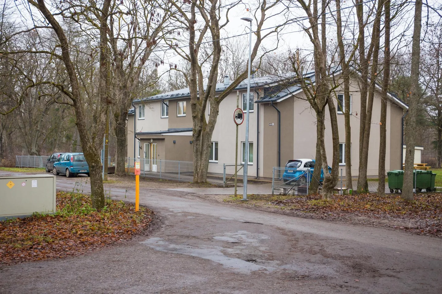 Kunda endises muusikakoolis elavad psüühilise erivajadusega inimesed, kes tekitavad linnaelanikes oma käitumisega mõnikord pahameelt.