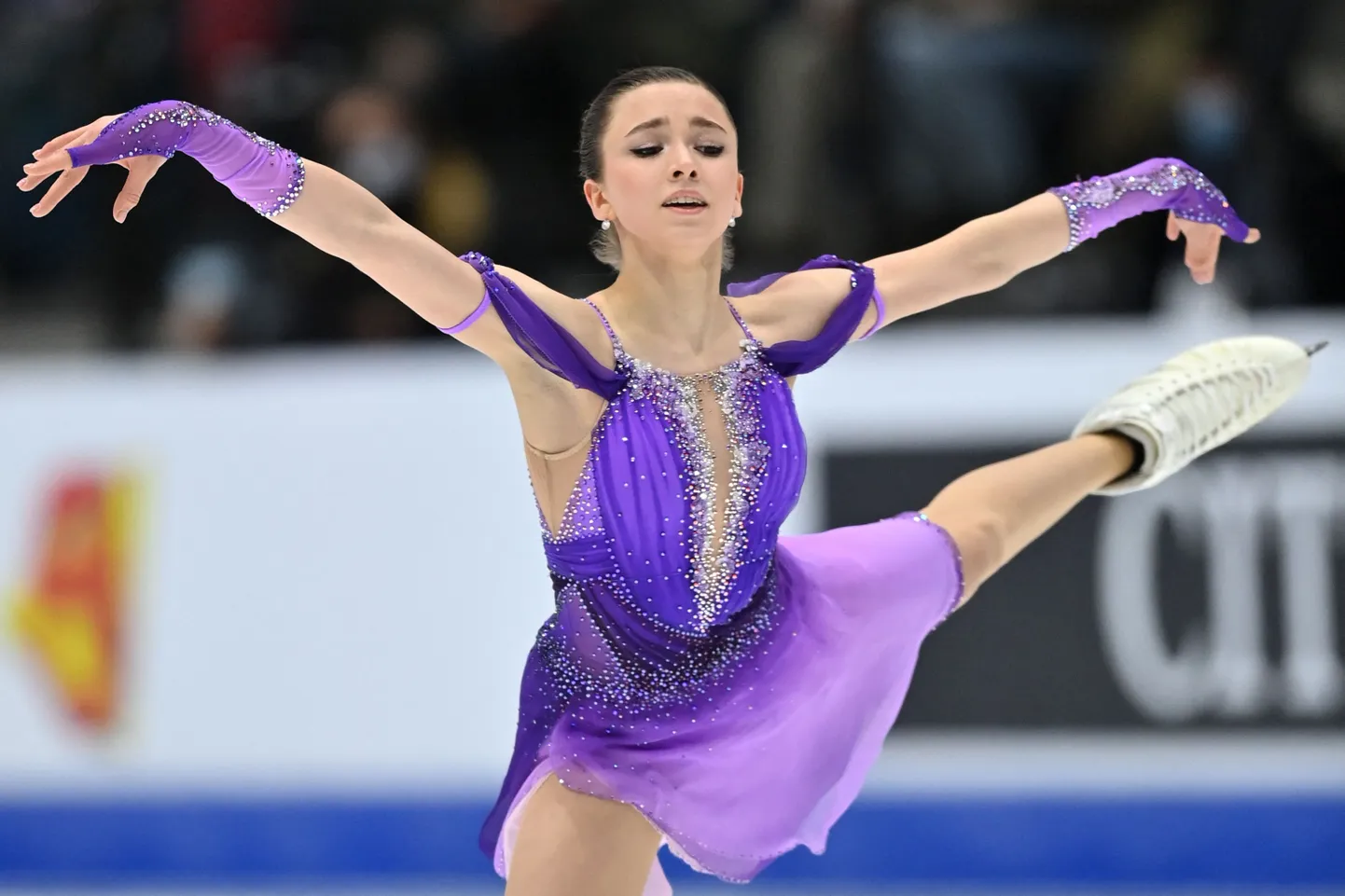 Камила Валиева
