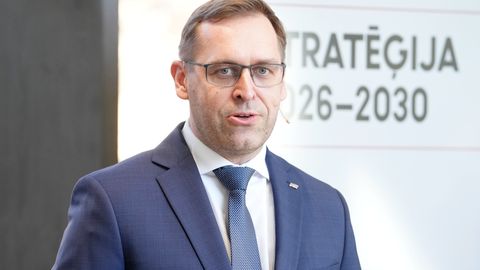 AMATPERSONU DEKLARĀCIJAS ⟩ AST valdes priekšsēdētājs Irklis pērn nopelnīja par 16,7% vairāk nekā gadu iepriekš