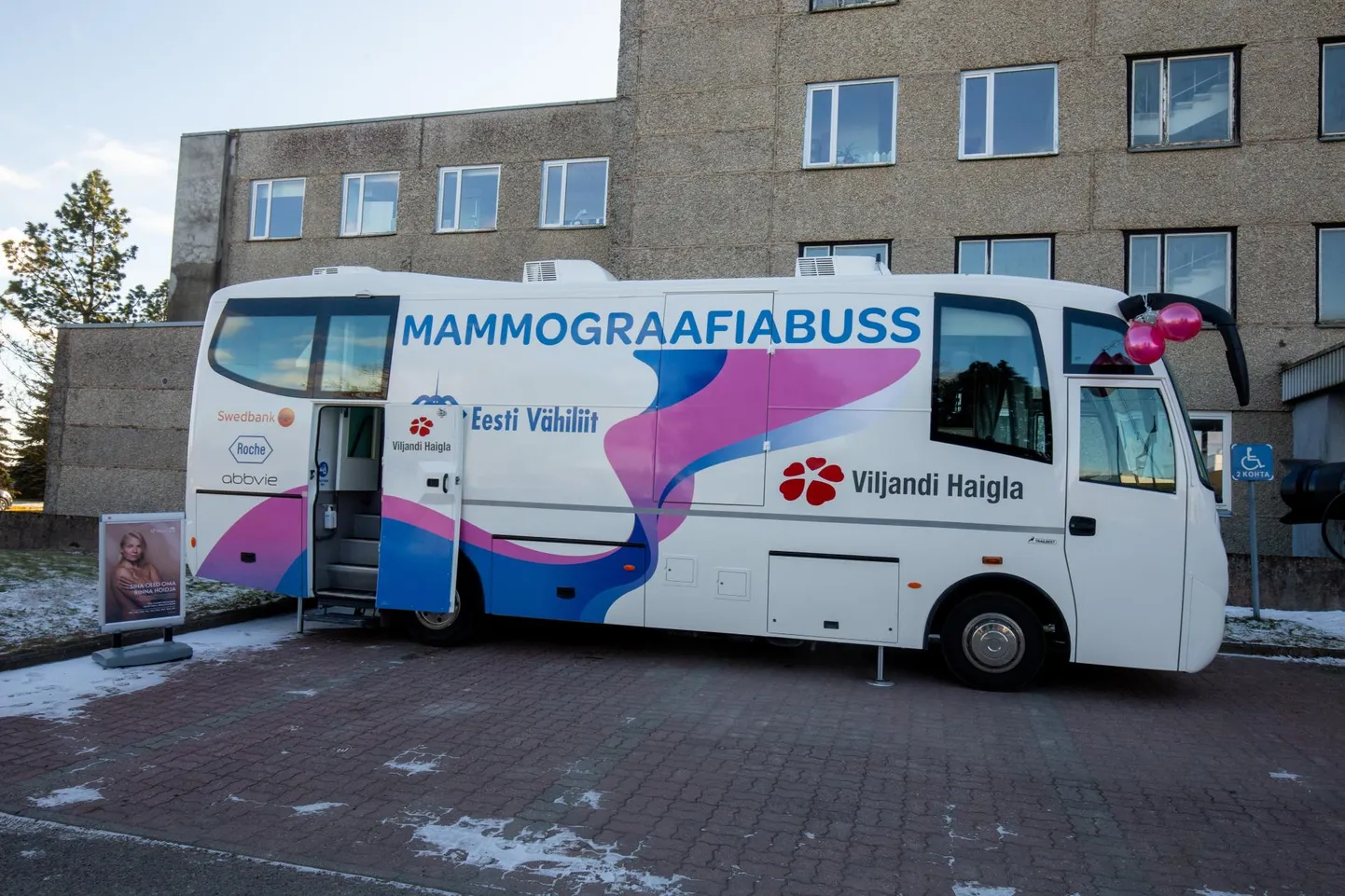 Reedel sai Viljandi haigla enda kasutusse mammograafiabussi, millega hakkab uuringuid tegema nii kodumaakonnas kui ka mujal.