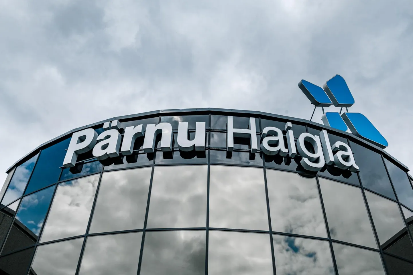 Autolt löögi saanud laps viidi Pärnu haiglasse.