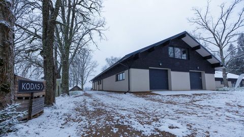 Lõuna-Eestis parimaks joogiks valitud liköörvein valmib Kanepi vallas