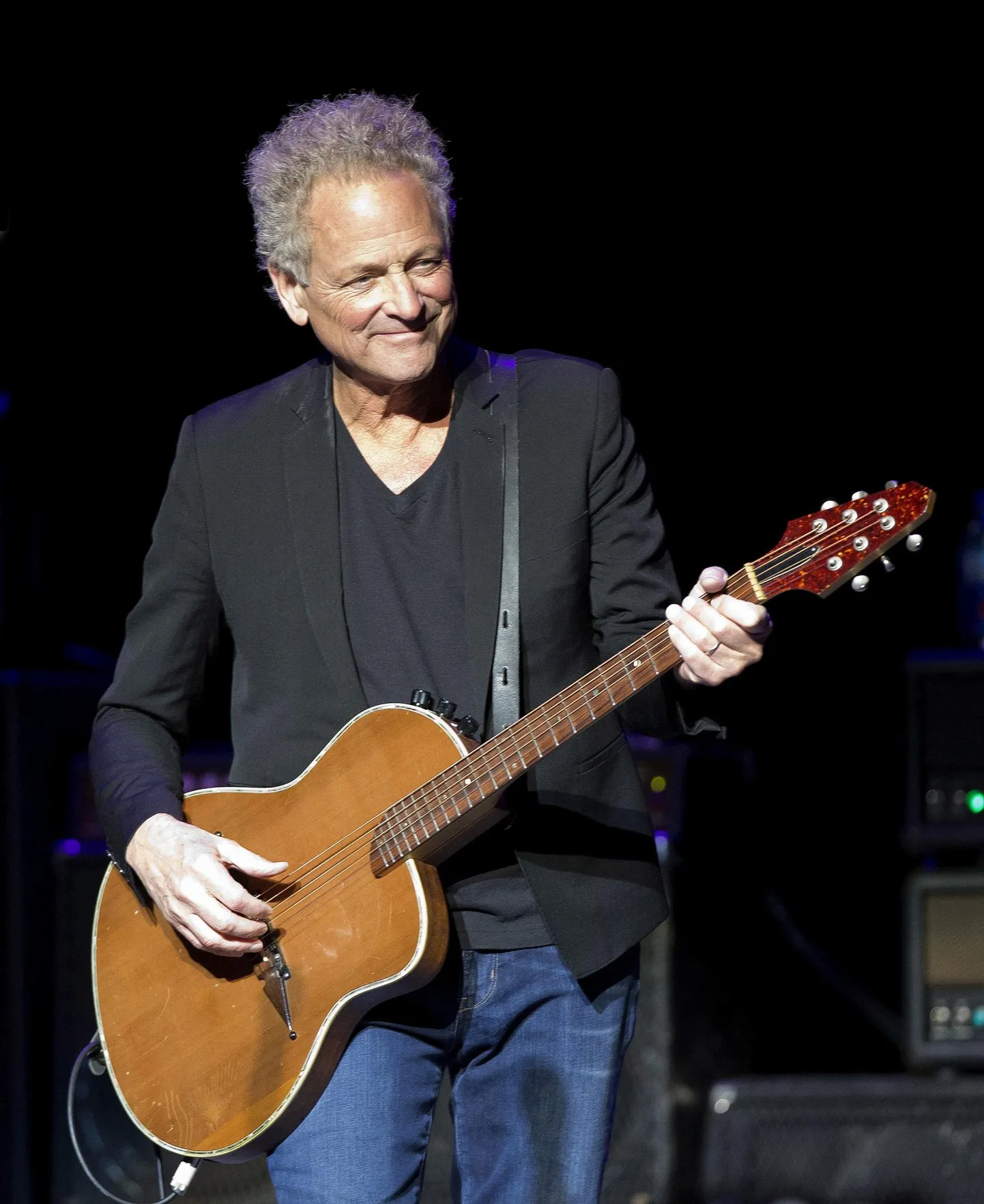 Lindsey Buckingham kõlab oma uuel kauamängival vitaalse ja värskena. FOTO: Winslow Townson