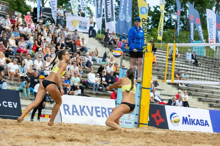 Rakvere Vallimäel toimunud rannavolle MK-etapp tõi meie linnakesse sportlasi ja nende fänne igast maailma nurgast.