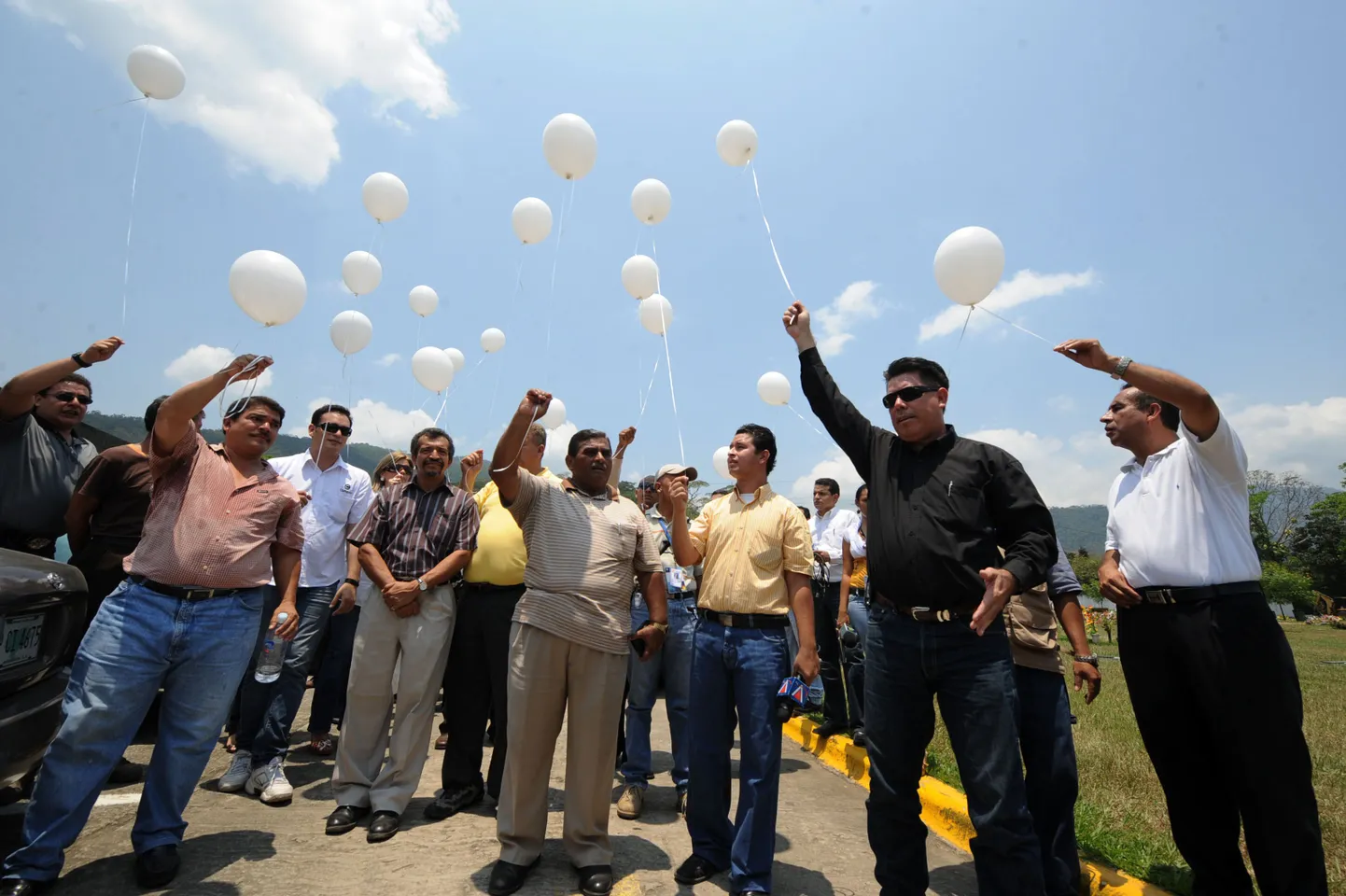 Ühe eelmise tapetud ajakirjaniku matused San Pedro Sulas