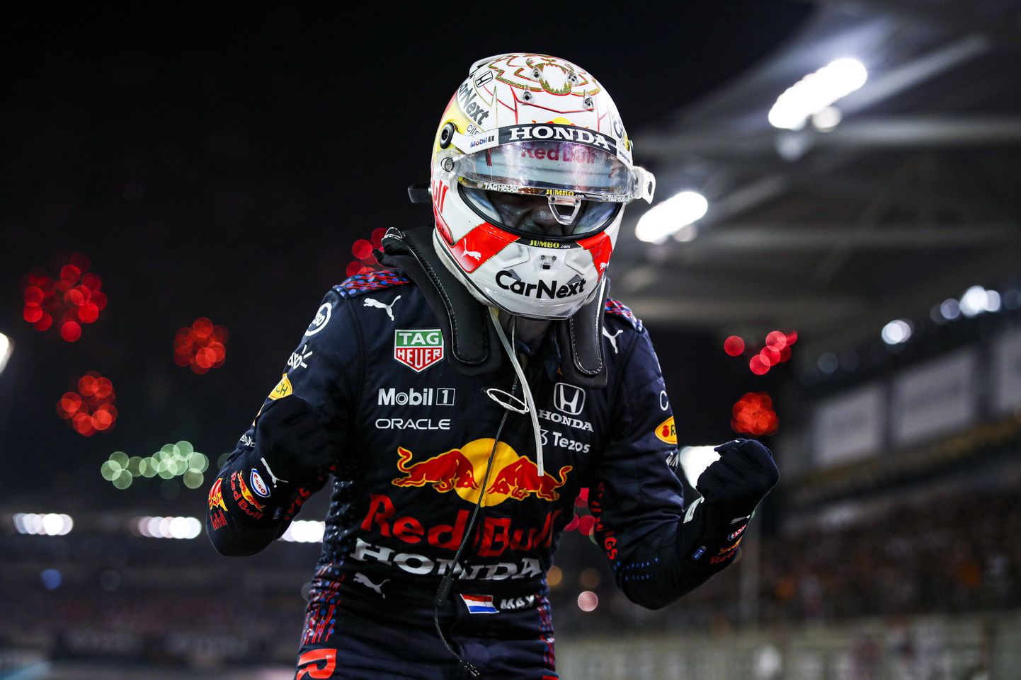 Max Verstappenist sai esimene hollandlane, kes võitis F1-sarja MM-tiitli.