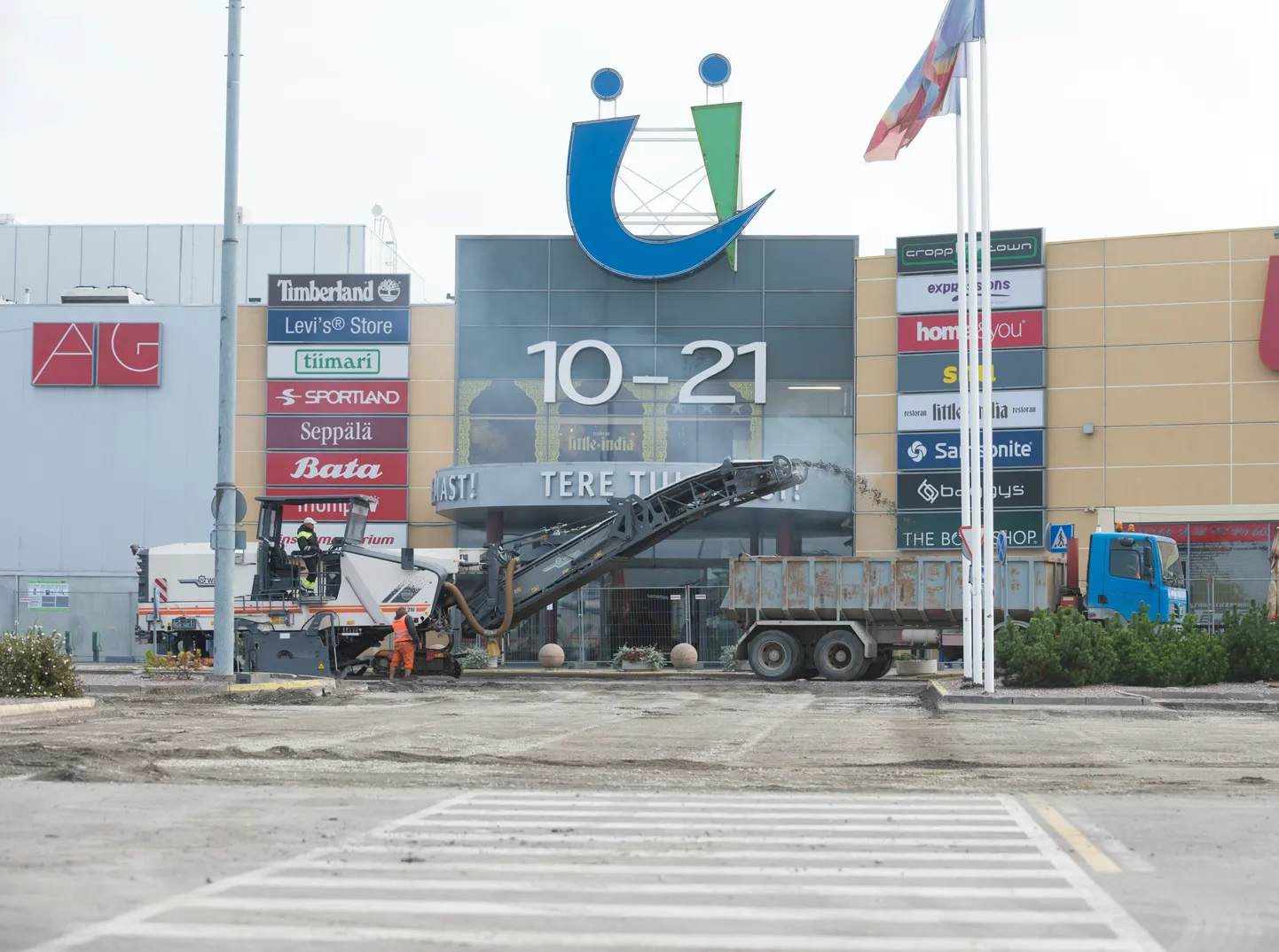 Ülemiste keskuses esineb muusikapäeval Tallinna Ülikooli kammerkoor.